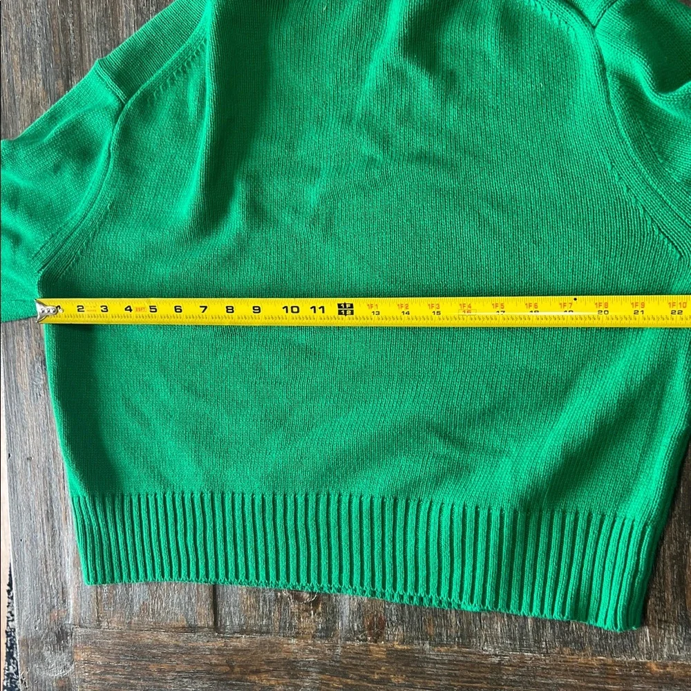 LOVE Crewneck Sweater in Emerald Green Golf Clubs